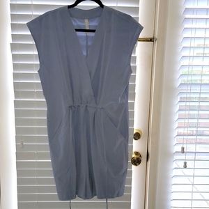 Athleta size Large Shorts (Jumper). Like new.